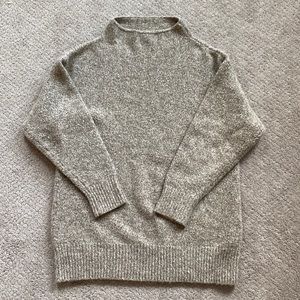 UNIQLO Sweater